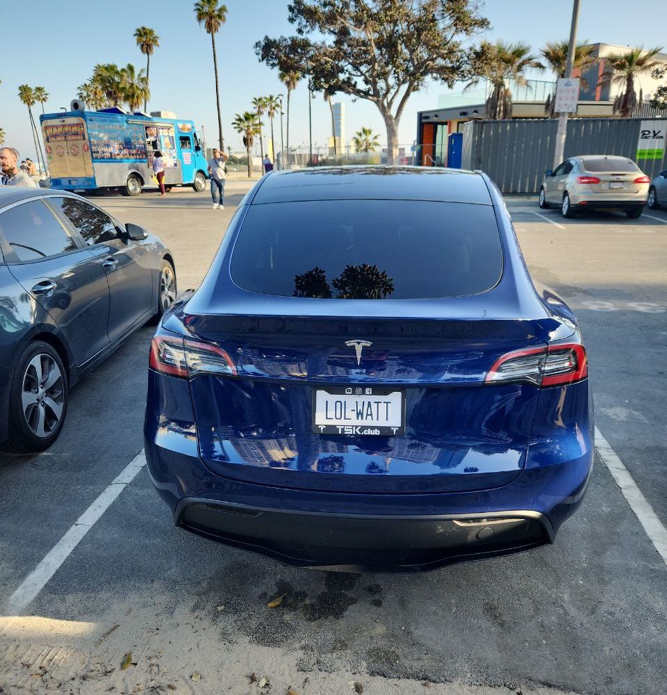 Tesla Model Y (Jun 29, 2022) Long Range CLEAN TITLE ____ SOLD____