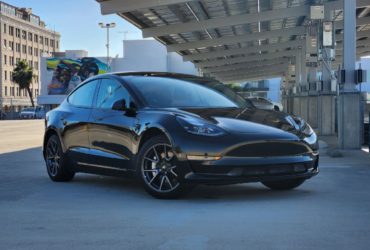 2022 Tesla Model 3 STANDARD RANGE PLUS — CLEAN TITLE —