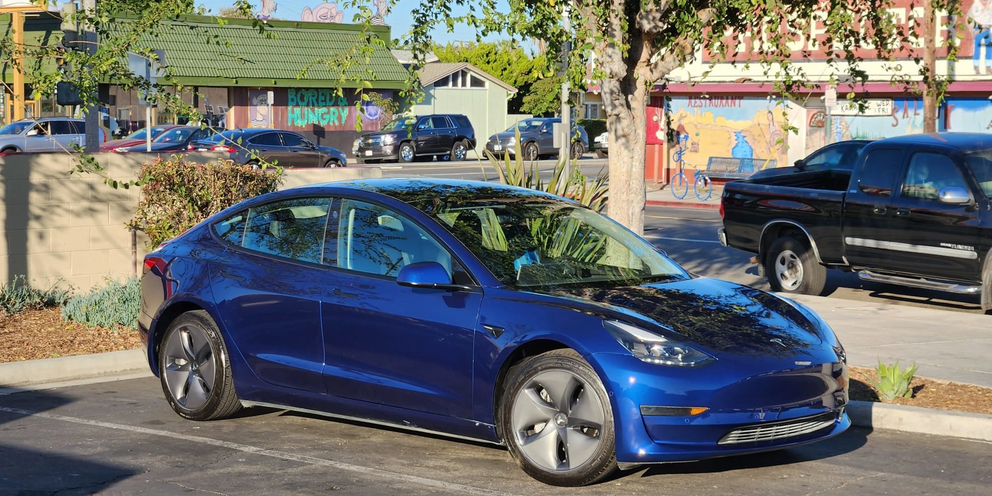 2022 Tesla Model 3 STANDARD RANGE PLUS –CLEAN TITLE–(0601)