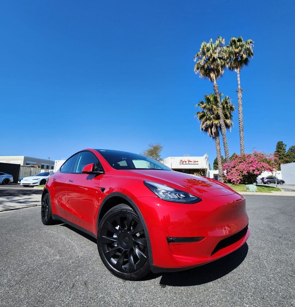 2022 Tesla Model Y, Long Range Dual Motor CLEAN TITLE in hand