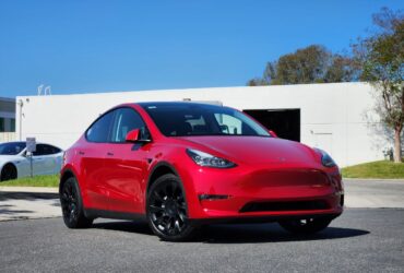 2022 Tesla Model Y, Long Range Dual Motor CLEAN TITLE in hand