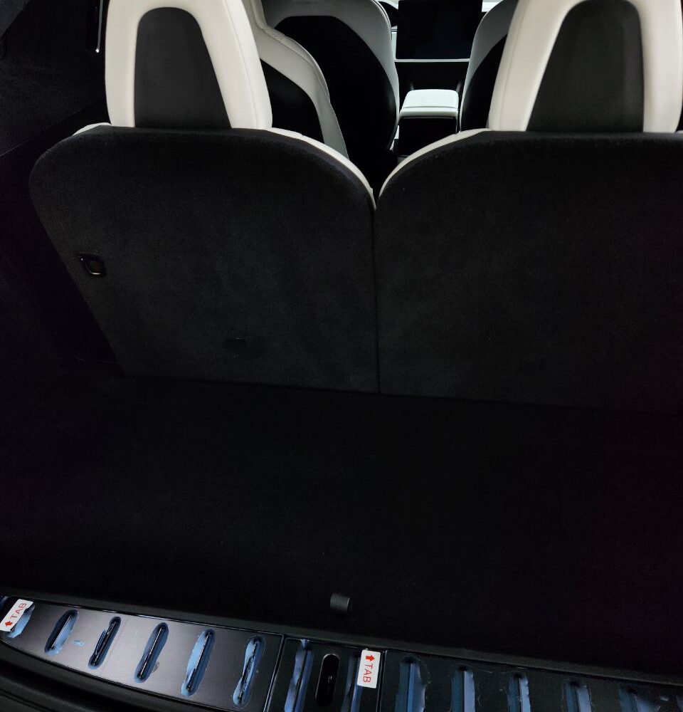 Tesla Model X PLAID 2024